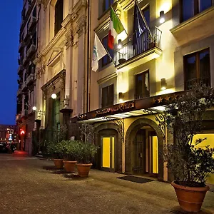 Palazzo Turchini **** Neapol